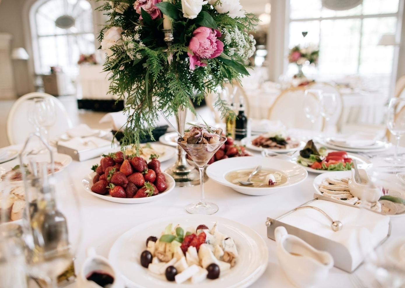 What Are The Best Catering Options For A Small Wedding?