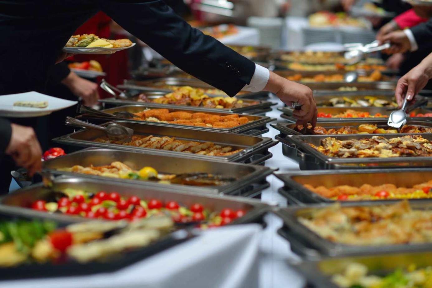 How Can I Create a Memorable Corporate Catering Experience for My Guests?